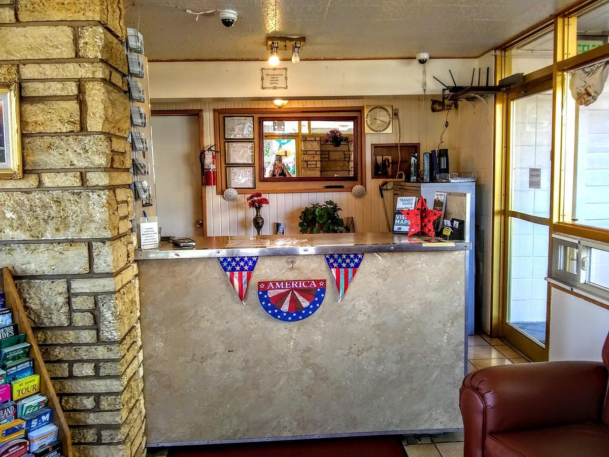 Olympia Inn Luaran gambar